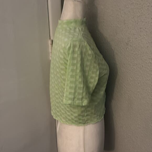 Free People Green Mock Neck Textured Button Closure Back T-Shirt S Casual Boho - Picture 4 of 10